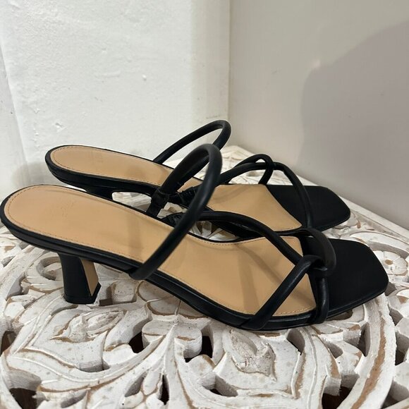 Abercrombie & Fitch strappy sandals 7.5 - Picture 2 of 6